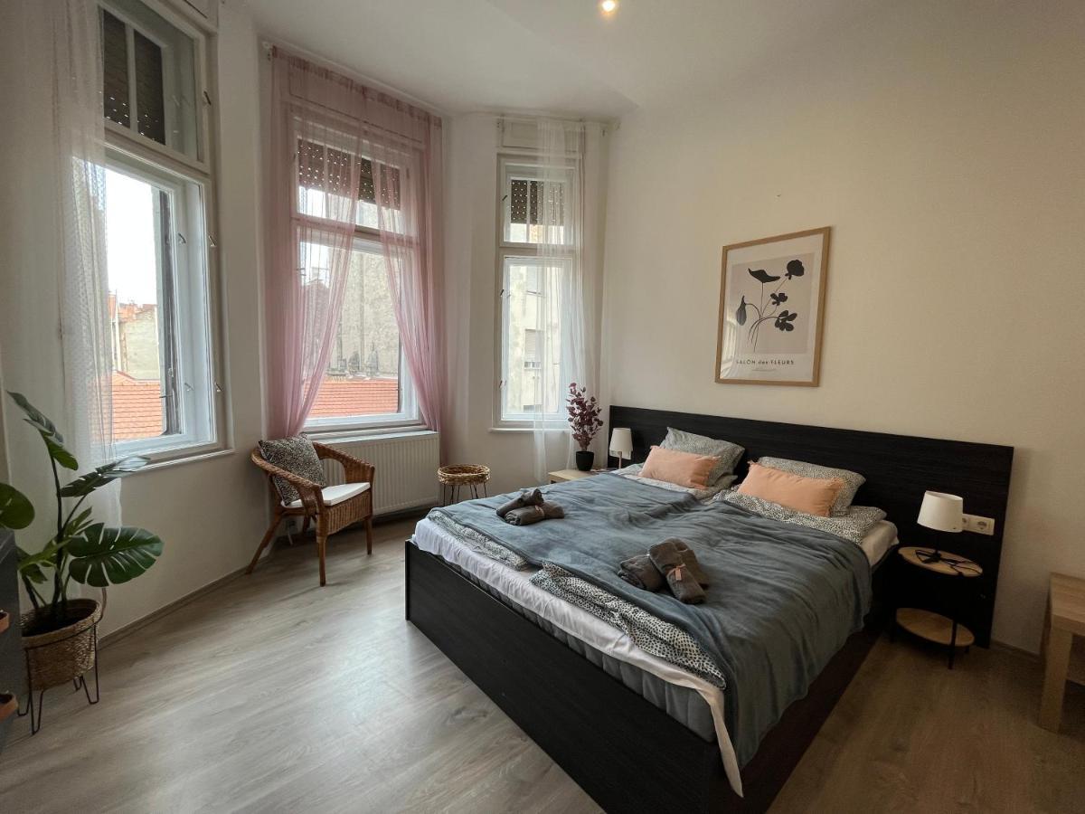 D58 Apartments In The City Center Budapest Bagian luar foto